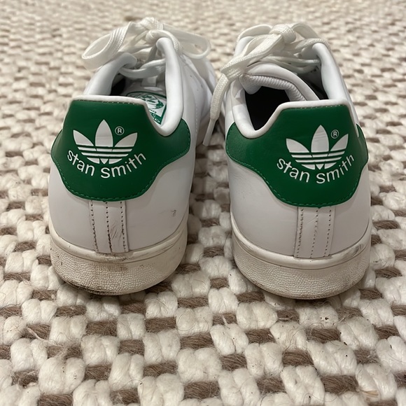 Men’s Stan Smith Sneakers | Size 11 - Picture 2 of 6